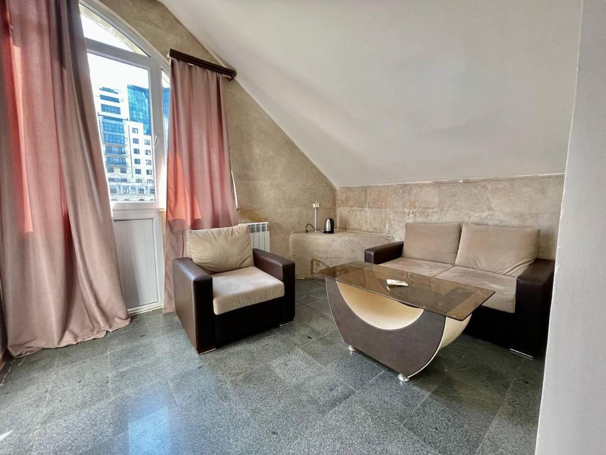 Olive Hotel Jereván Kültér fotó